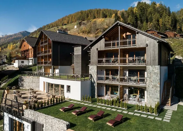 Les Dolomites Mountain Lodges