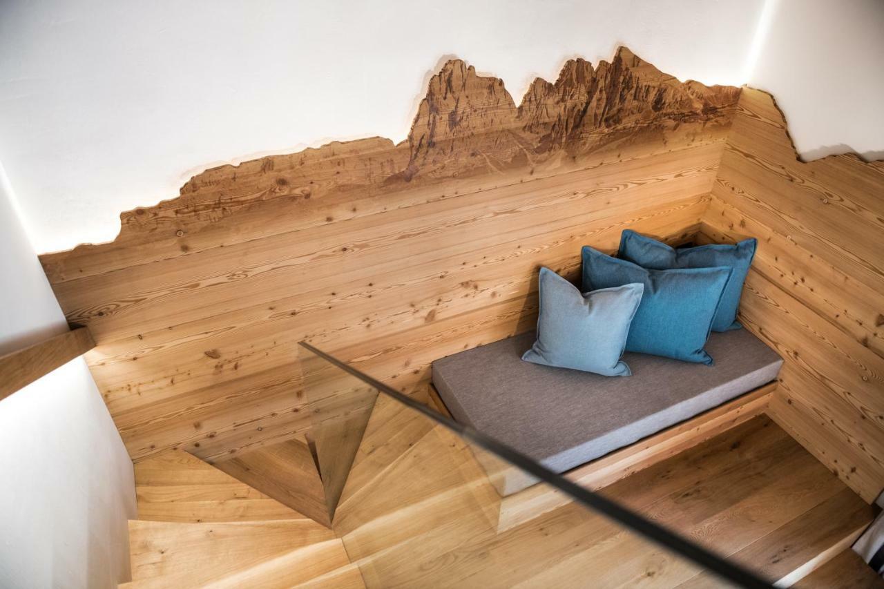Les Dolomites Mountain Aparthotel San Martino in Badia